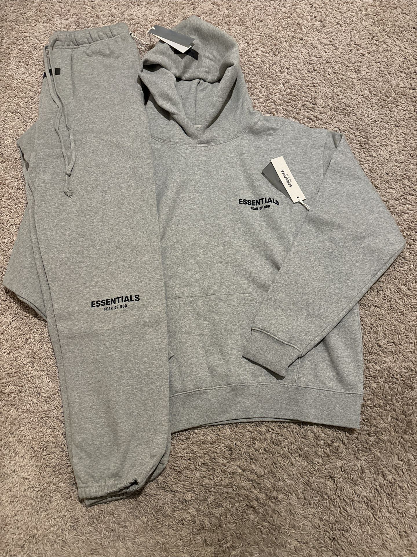 Dark Grey Essential Set