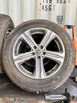 2019 Mercedez Benz Tires