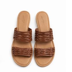 Universal Thread Brown Woven Slide Sandals Size 6.5