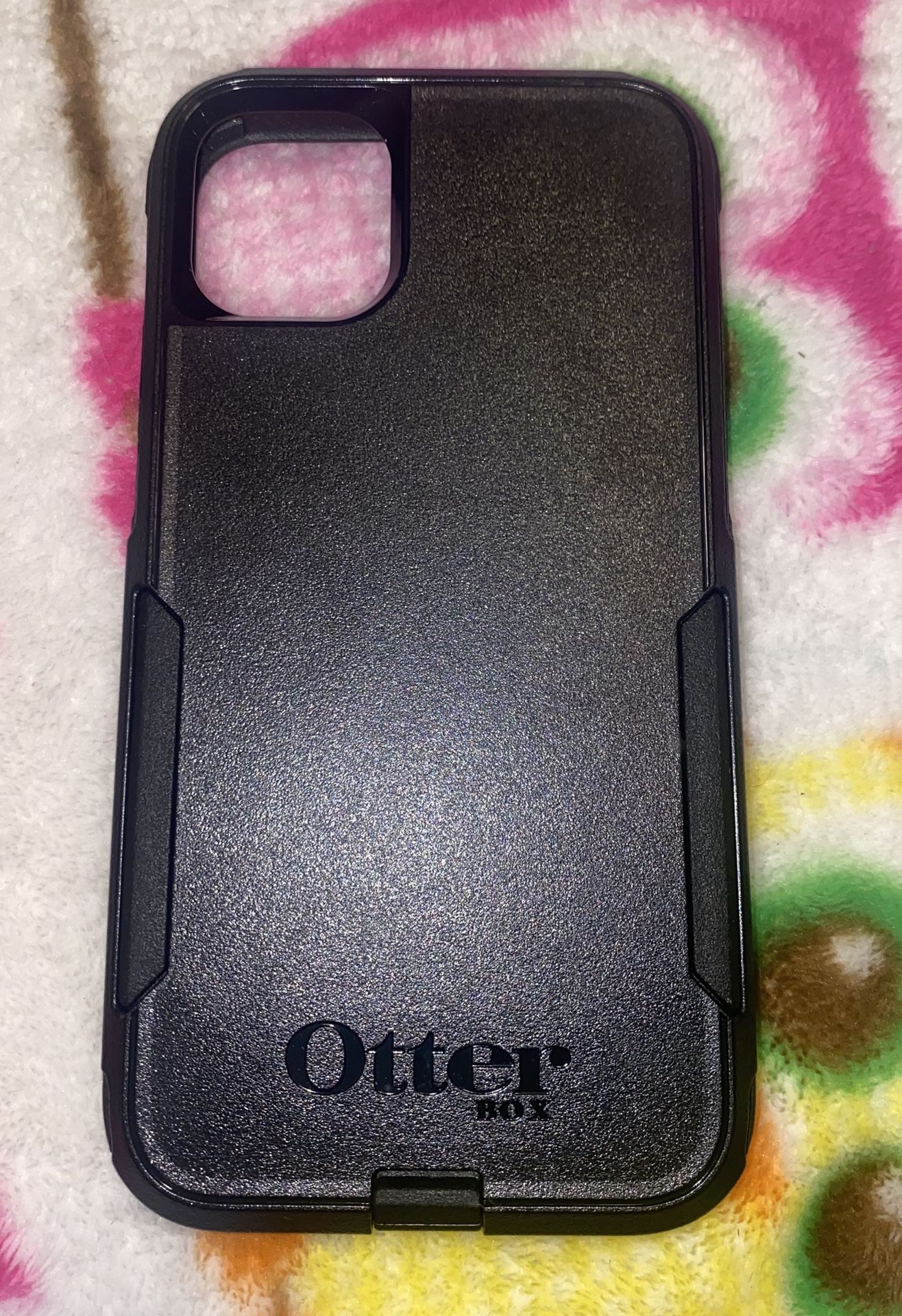 iPhone 11 Pro case Otterbox commuter series