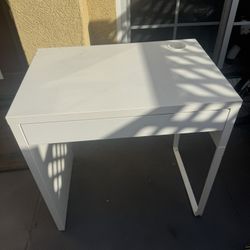 Small Desk