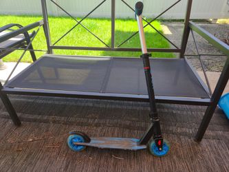 Ride VOLO Kids Scooter with Light-Up Wheels