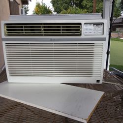 LG Window 18000 BTU A/C