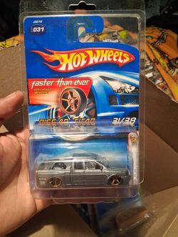2006 Nissan titan  first edition hotwheel