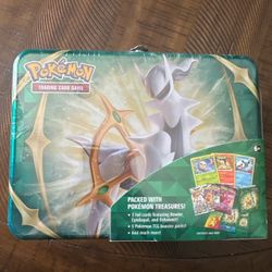 Pokémon TCG Collector Chest Arceus 2022 Factory Sealed Lunch Box Tin 5 Packs