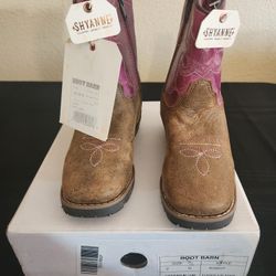 NEW SHYANNE TODDLER BOOTS SIZE 10D