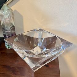 Lucite Bowl – 1960s/70s Mid-Century Modern Statement