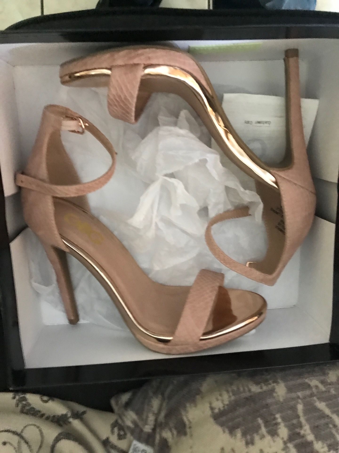 Adesso blush heels size 6 m