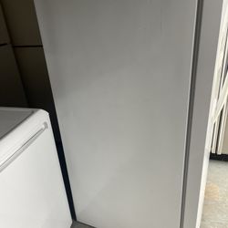 Refrigerator Frigidaire Gallery Good Condition 