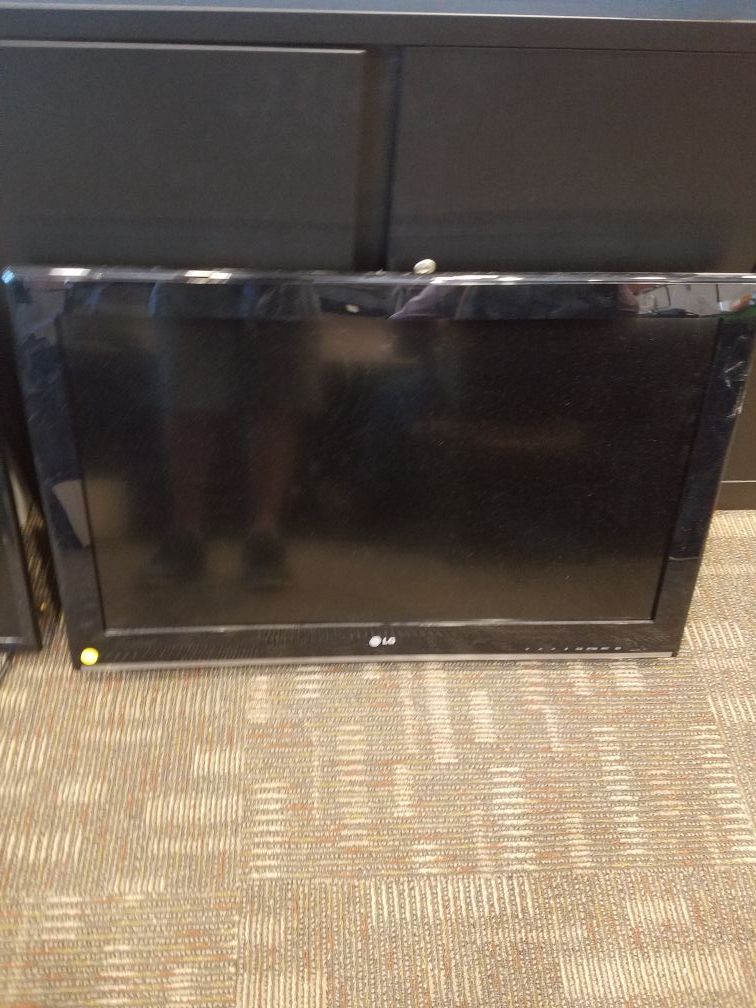 LG 32inc tv