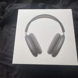 Apple AirPods Max with Smart Case