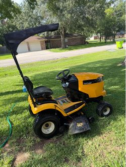 Club cadet riding mower