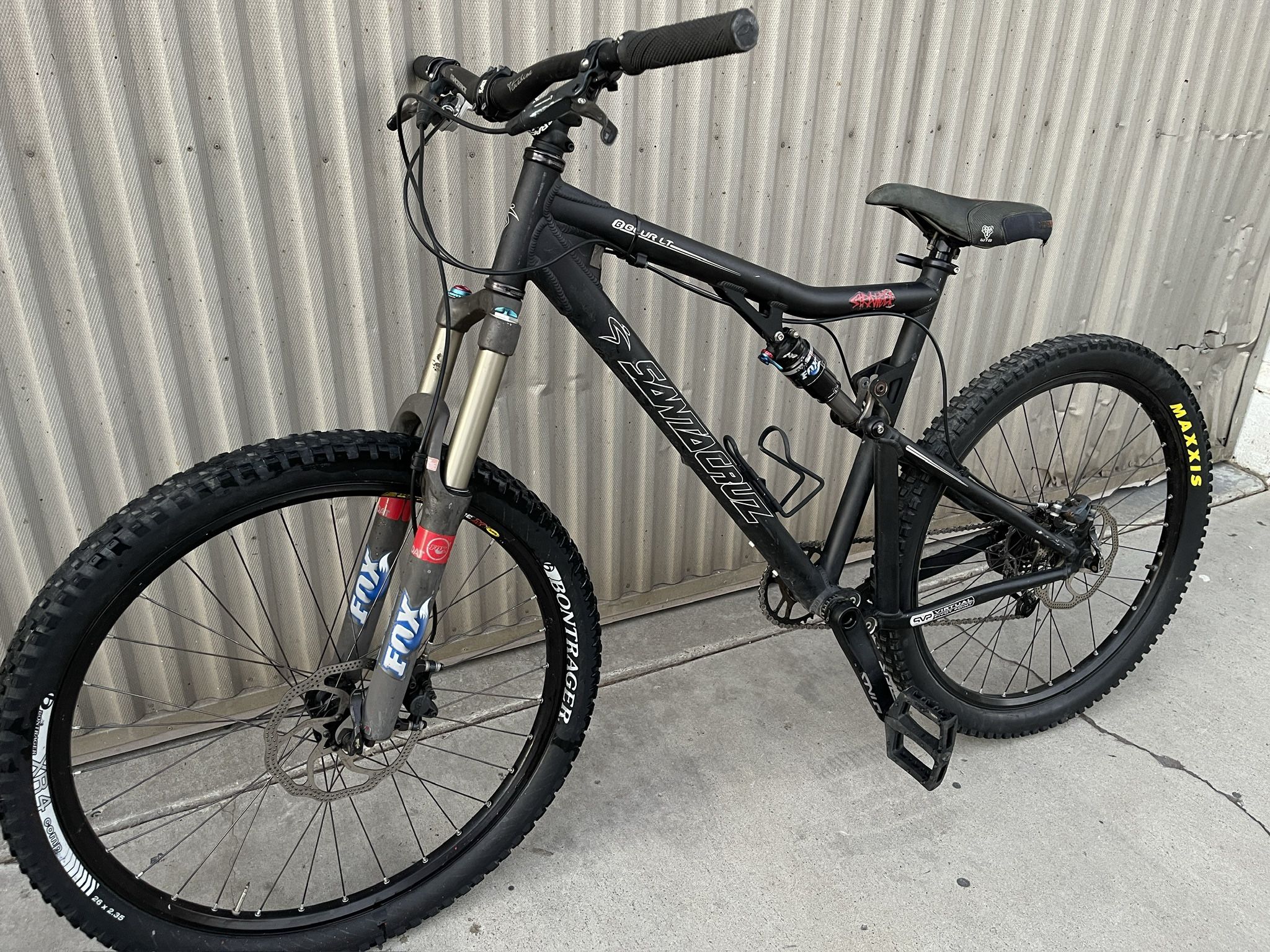 Santa Cruz Large Frame Bike
