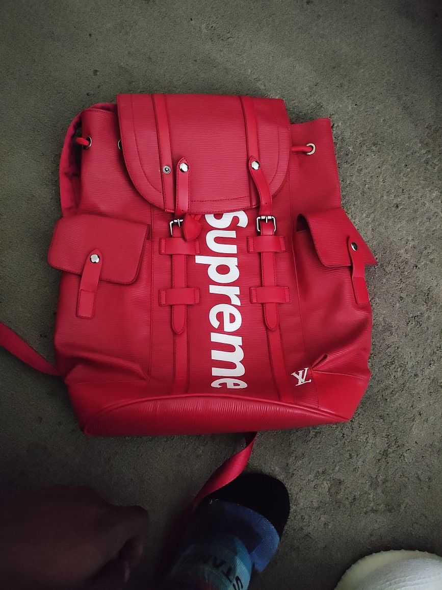 Supreme 