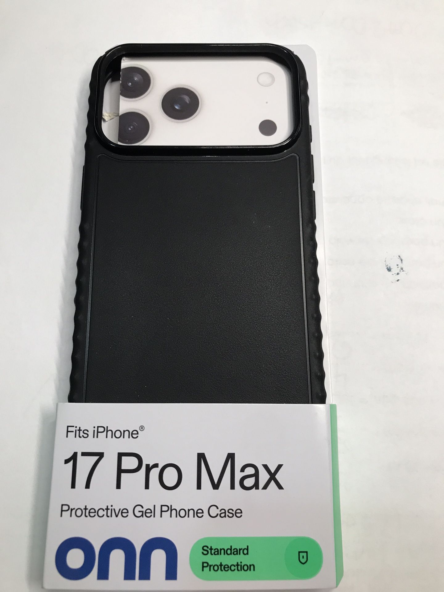 ONN iPhone 17 Protective Cover