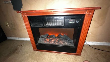 Electric Fireplace Heater with Wood Mantel