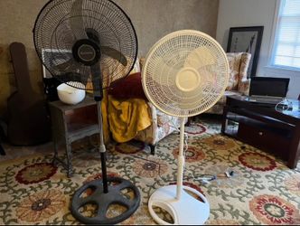 Lasco White Oscillating Fan