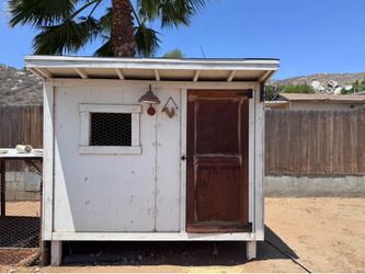 Chicken coop