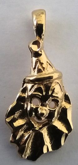$5 - Gold Plated CLOWN NECKLACE ITEM, In Excellent Condition