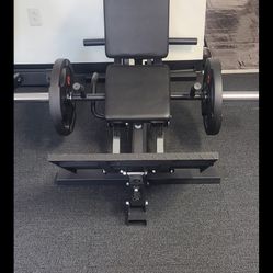 Like new syedee Leg Press Machine, Compact Leg Sled Machine