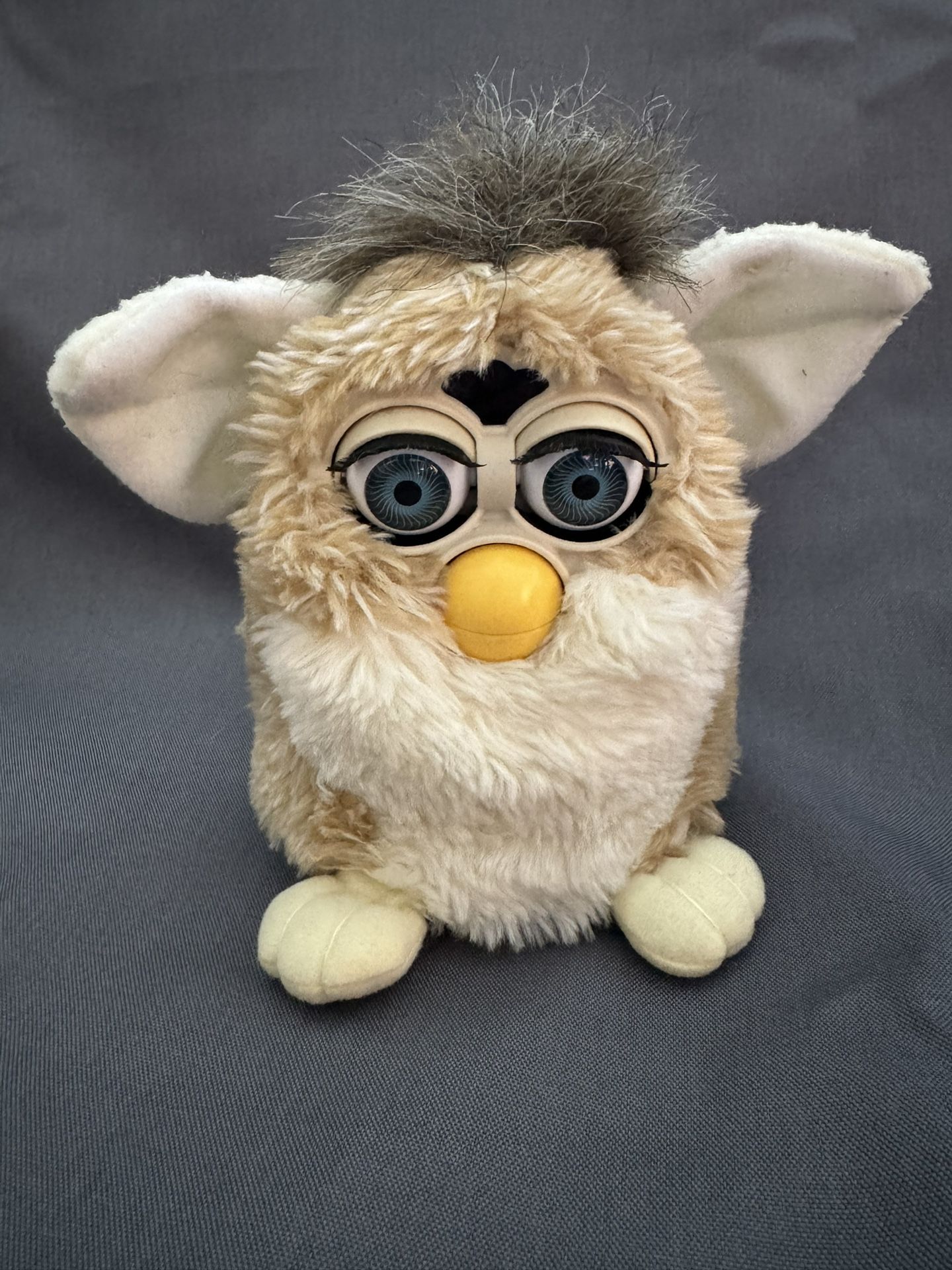 Furby 1998 70-800 NON-WORKING Vintage