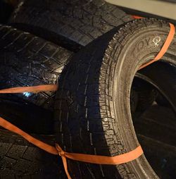 Toyo A/T tires - 275/65R20