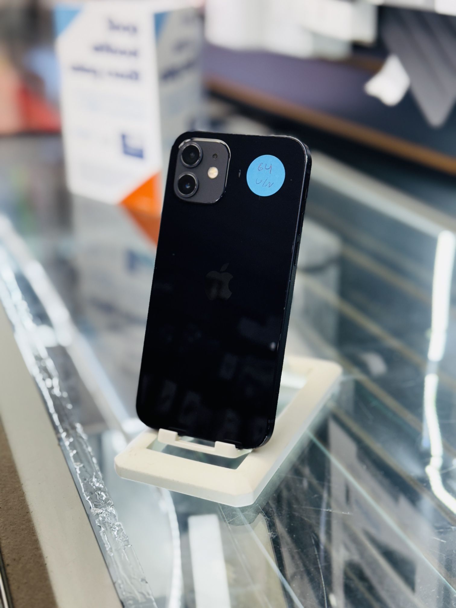 iPhone 12 (Factory Unlocked)