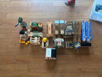 Wooden Thomas the train set with many accessories