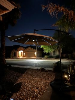 New offset 10ft cantilever LED patio umbrella