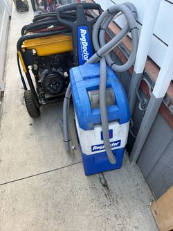 Carpet cleaner