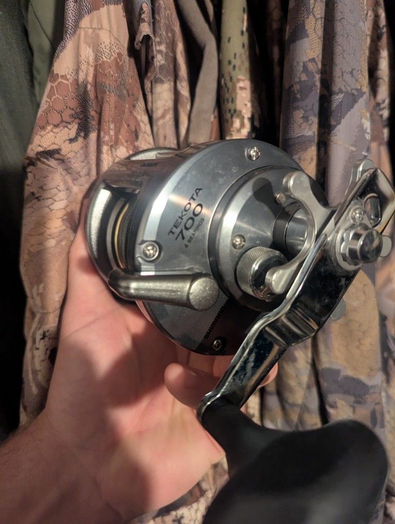 Shimano Tekota 700 Fishing Reel