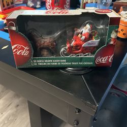 1999 Coca Cola 1/32 Scale Horse Drawn Santa in Sleigh Bank