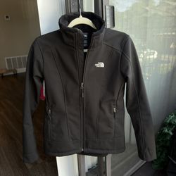  The North Face Women’s Jacket – Fleece Lined