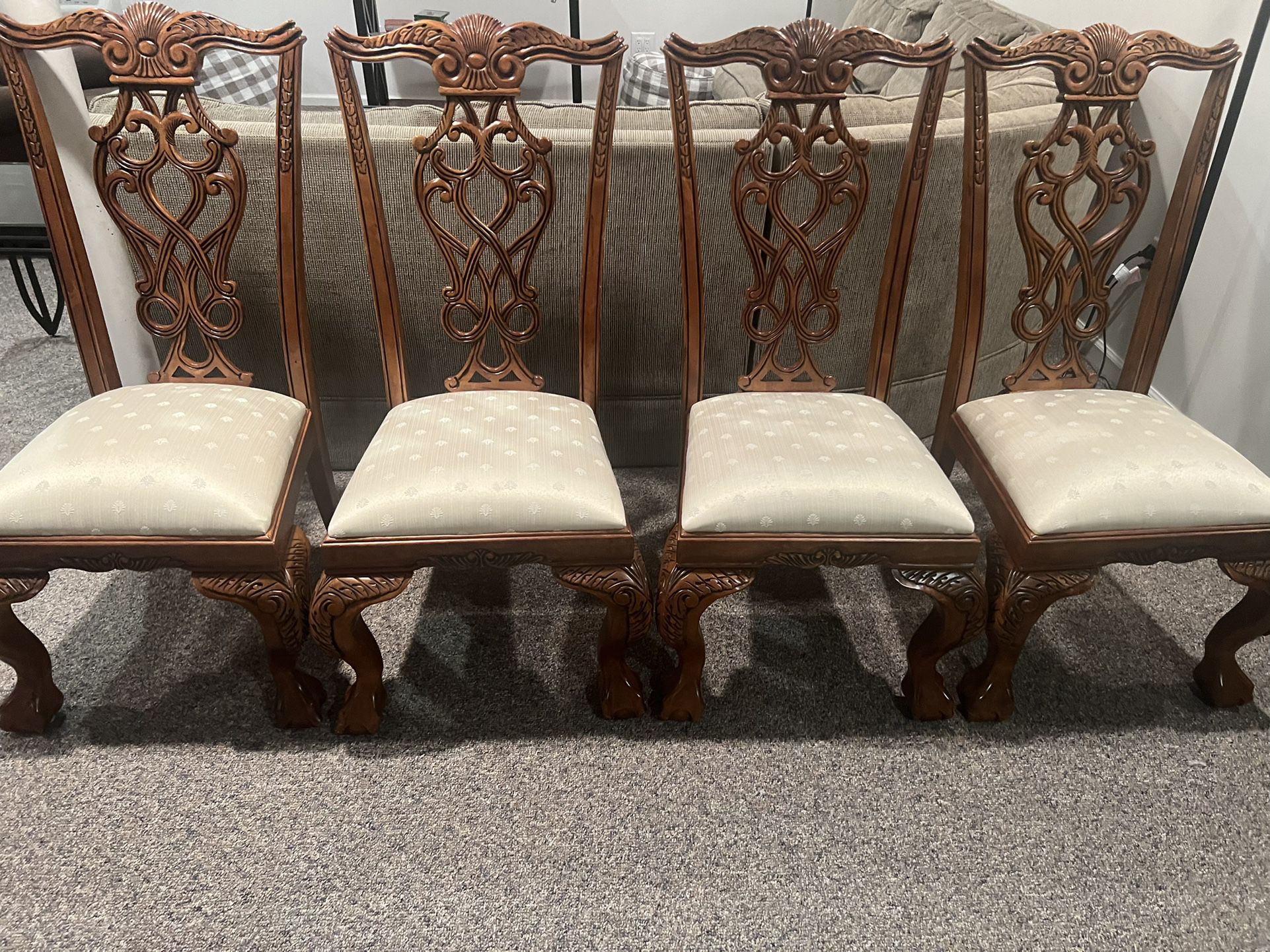 Set of 4 Antique Style Dining Chairs
