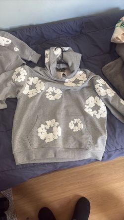 Denim tear hoodie size M  grey