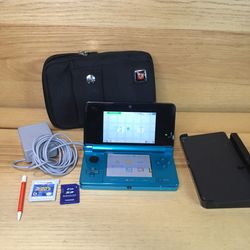 Nintendo 3DS Aqua Blue Teal With Charger And Case