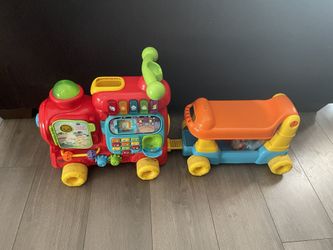 Activity train Vtech