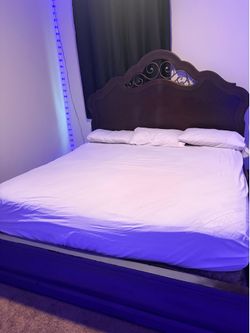 King size wooden bed frame