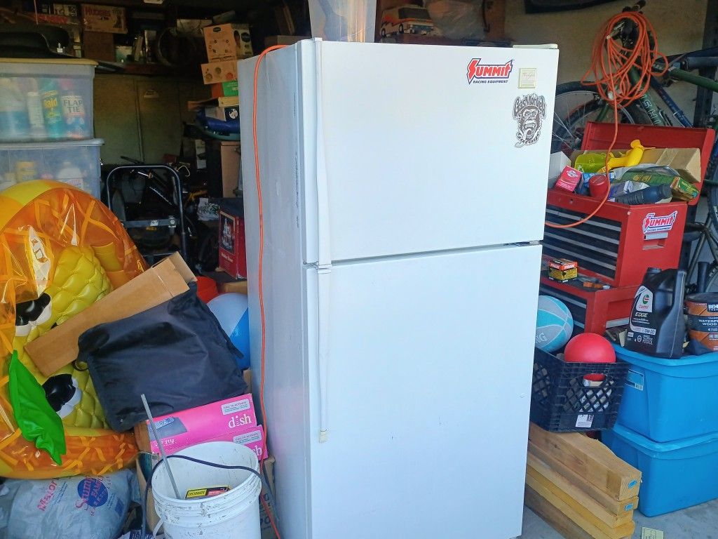 Whirlpool Refrigerator