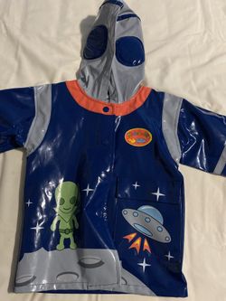 Like new!! Kidorable Alien 2T Raincoat