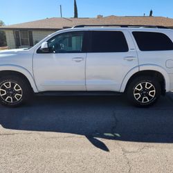 2011 Toyota Sequoia