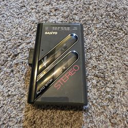 Sanyo AMFM Cassette Player