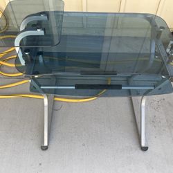 glass top computer desk with slide out keyboard shelf $50