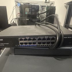 Aumox Switch Network 16 Port Ethernet Gigabit ( 8 PoE Port)