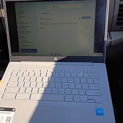 Laptop 