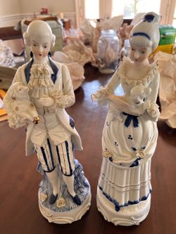 Vintage ‘50 porcelain couple