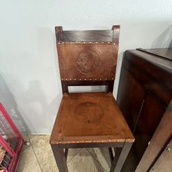 Cuba Stools & Frame 