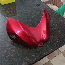 2007 Gsr Front tank fairing