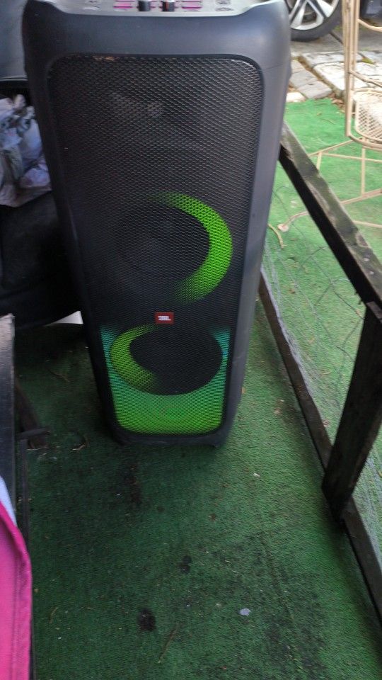 JBL 1100