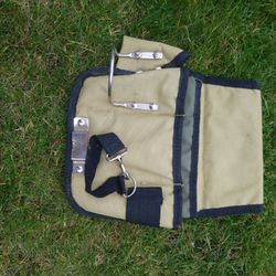 5 Pocket With Hammer And Tape Loop Tool Pouch